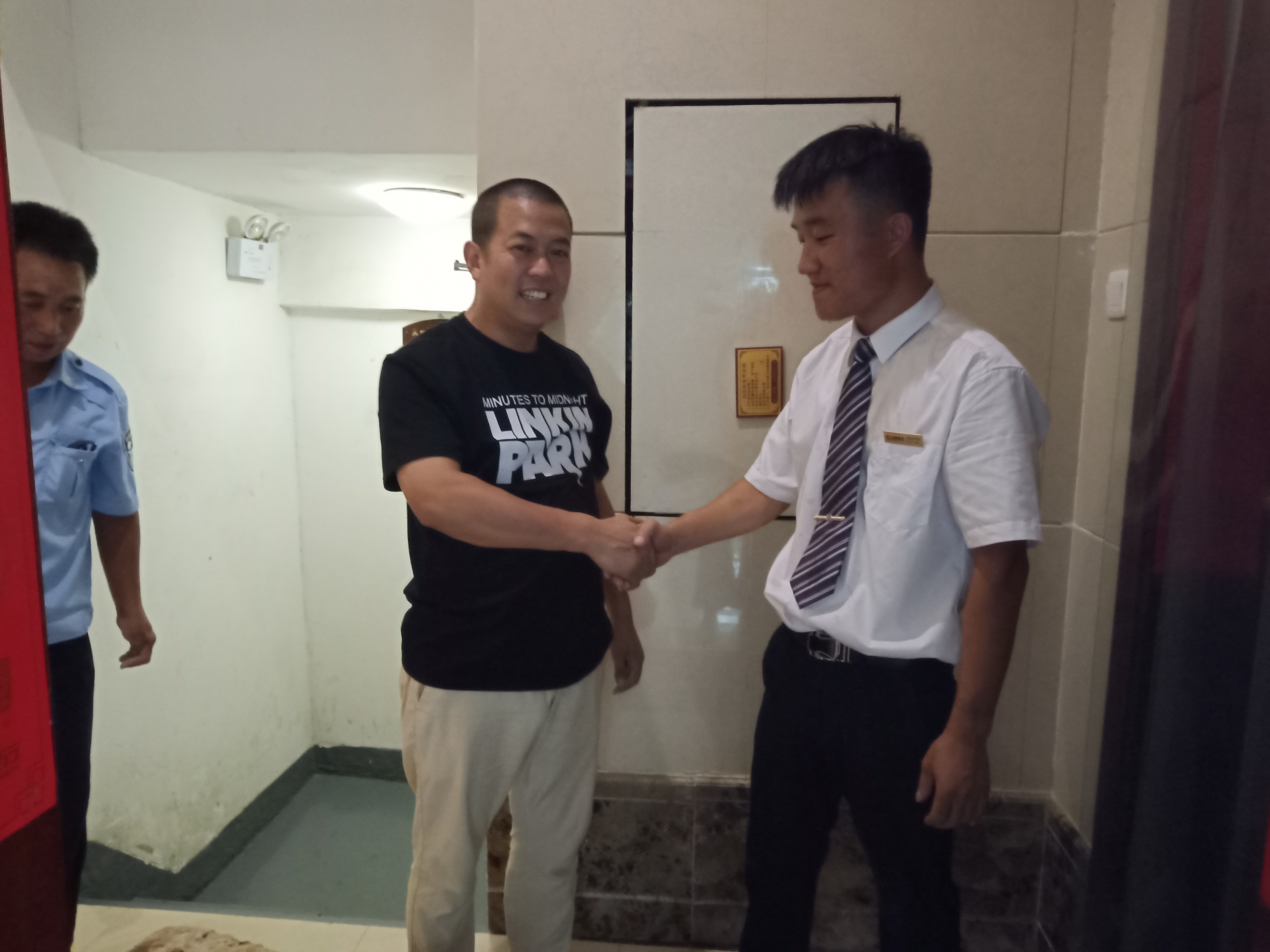 安陽恒大綠洲物業優質服務受稱贊