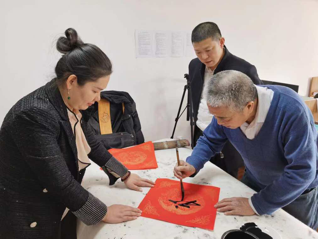 東風(fēng)吹出千山綠，春雨灑來(lái)萬(wàn)象新 ——中國(guó)大眾文化學(xué)會(huì)名人書(shū)畫(huà)藝術(shù)發(fā)展委員會(huì)揚(yáng)帆起航