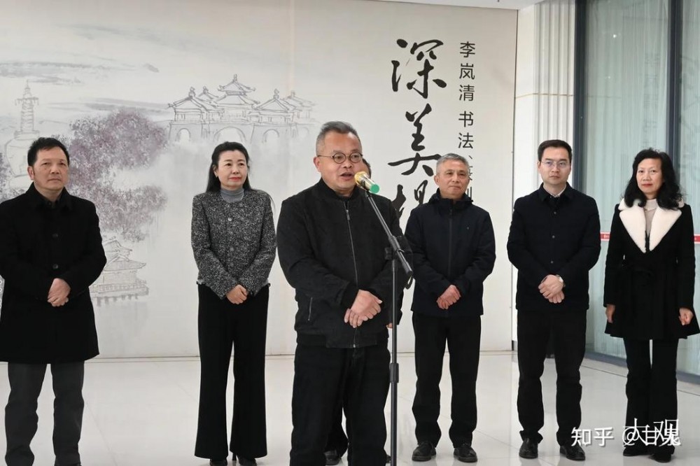 揚州大學舉辦“張謇名言暨郭謙百體書法展捐贈儀式”