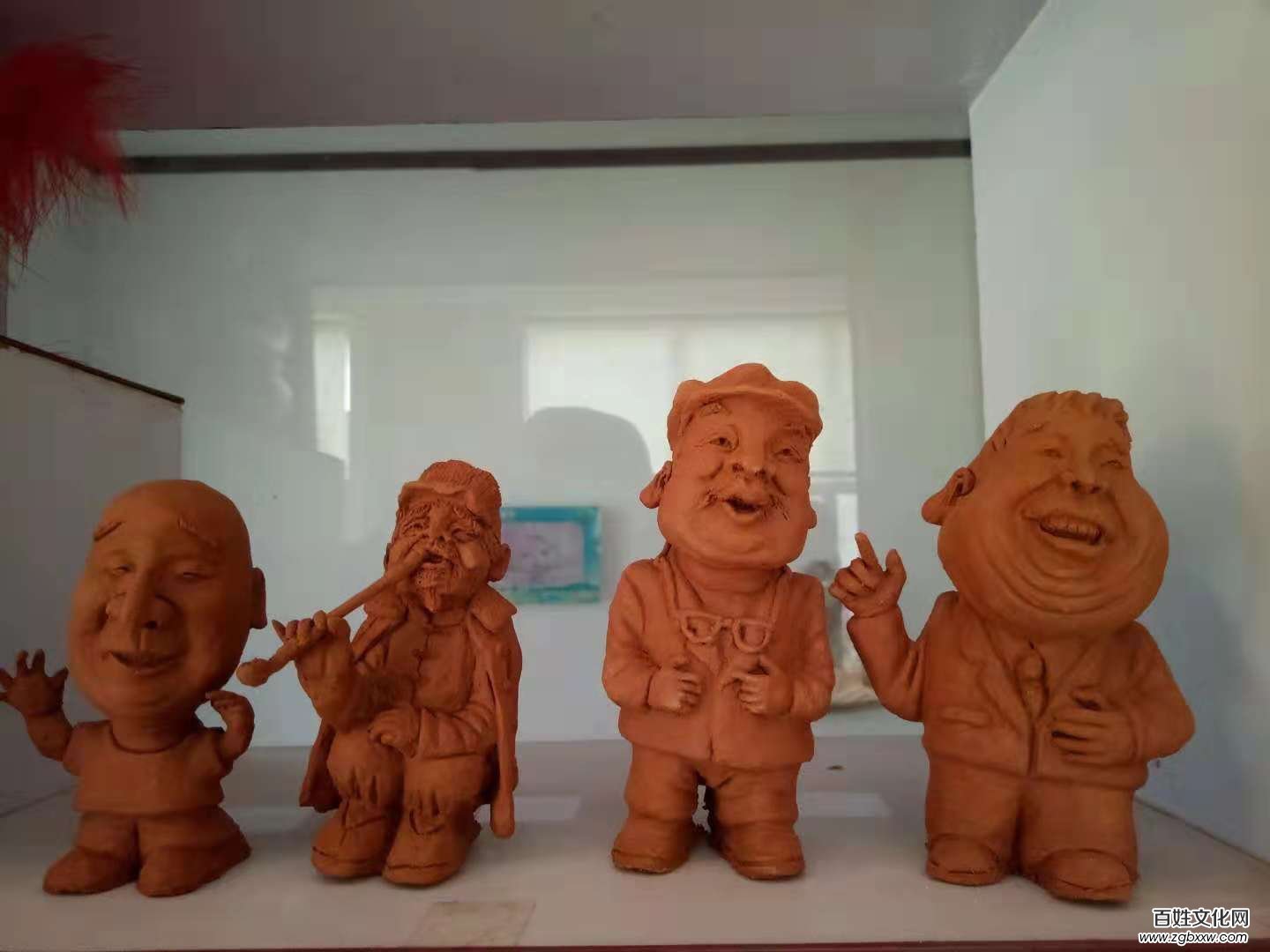 妙筆繪丹青 巧手塑經(jīng)典——訪河北省美術家協(xié)會會員周榮全