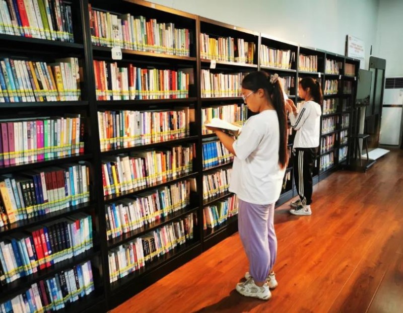 河南安陽(yáng)殷都區(qū)：甲骨文書屋成為百姓家門口的城市書房